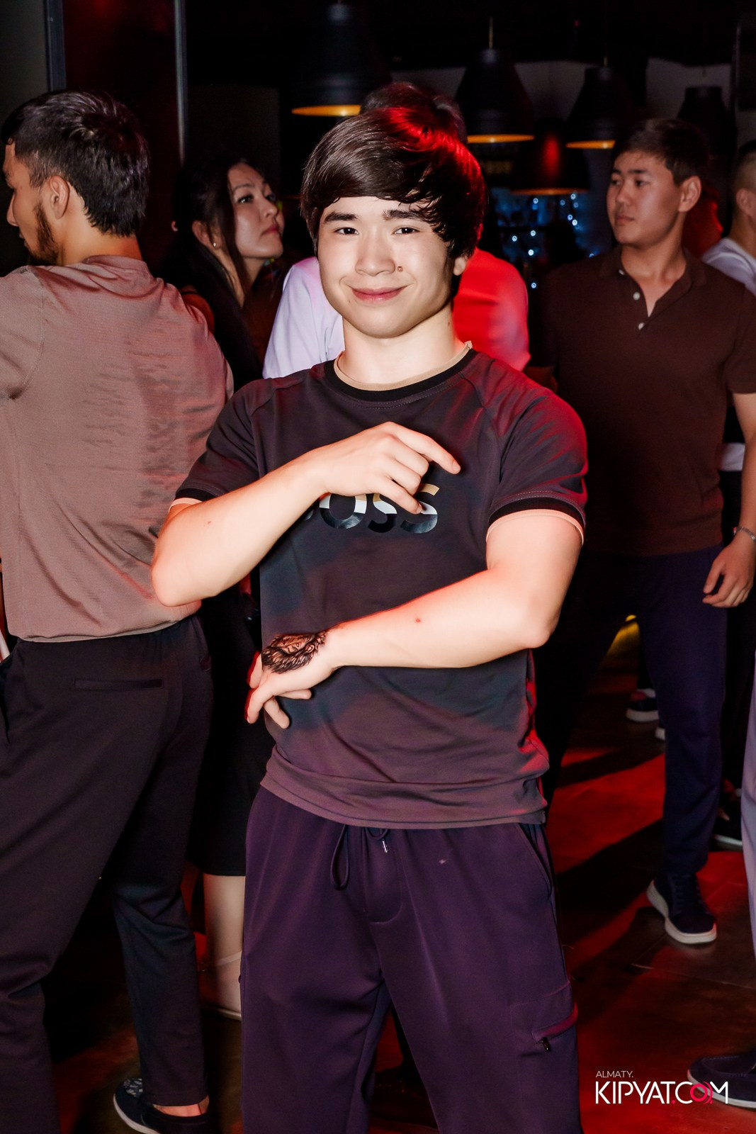 ARAGOSTA DISCO BAR. КИПЯТКОМ АЛМАТЫ!