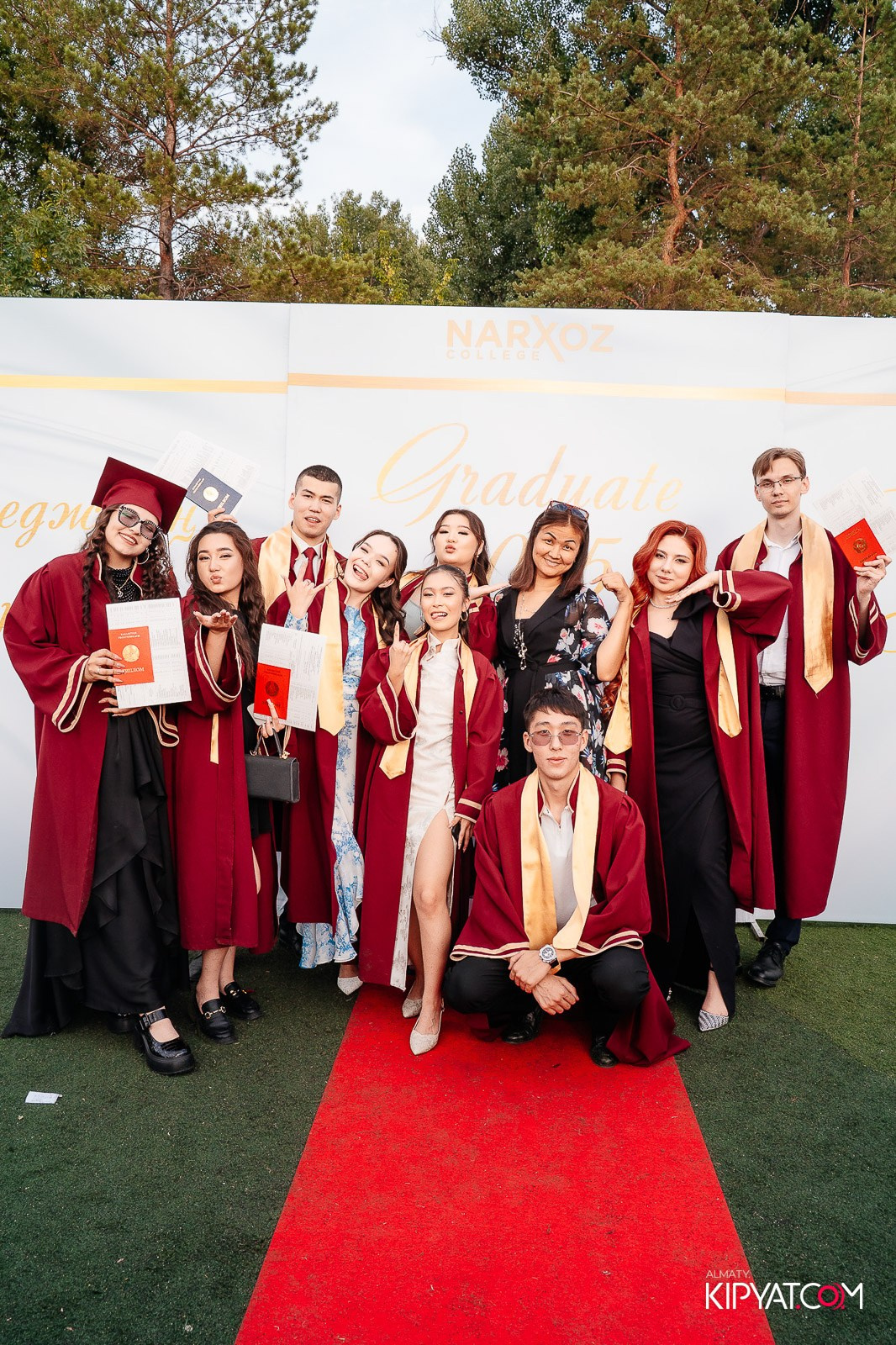 ВРУЧЕНИЕ ДИПЛОМОВ — НАРХОЗ КОЛЛЕДЖ. Part 1. КИПЯТКОМ АЛМАТЫ!