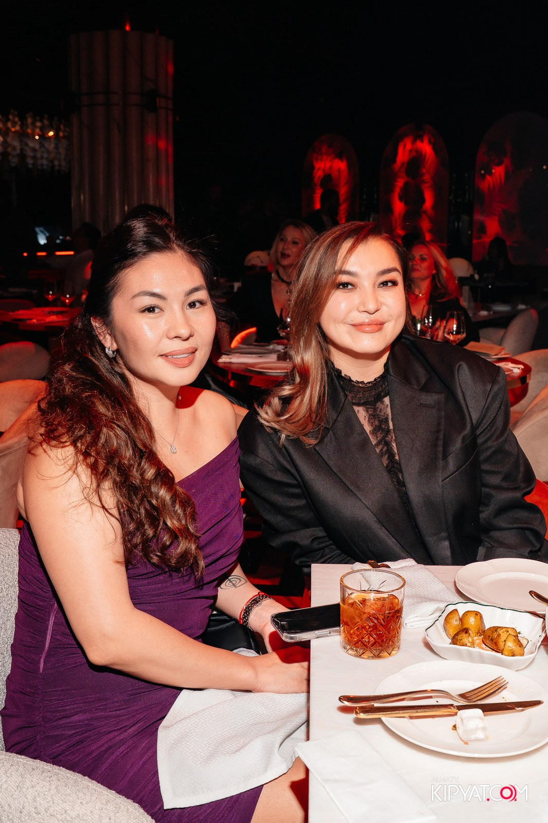 QUEEN. КИПЯТКОМ АЛМАТЫ!