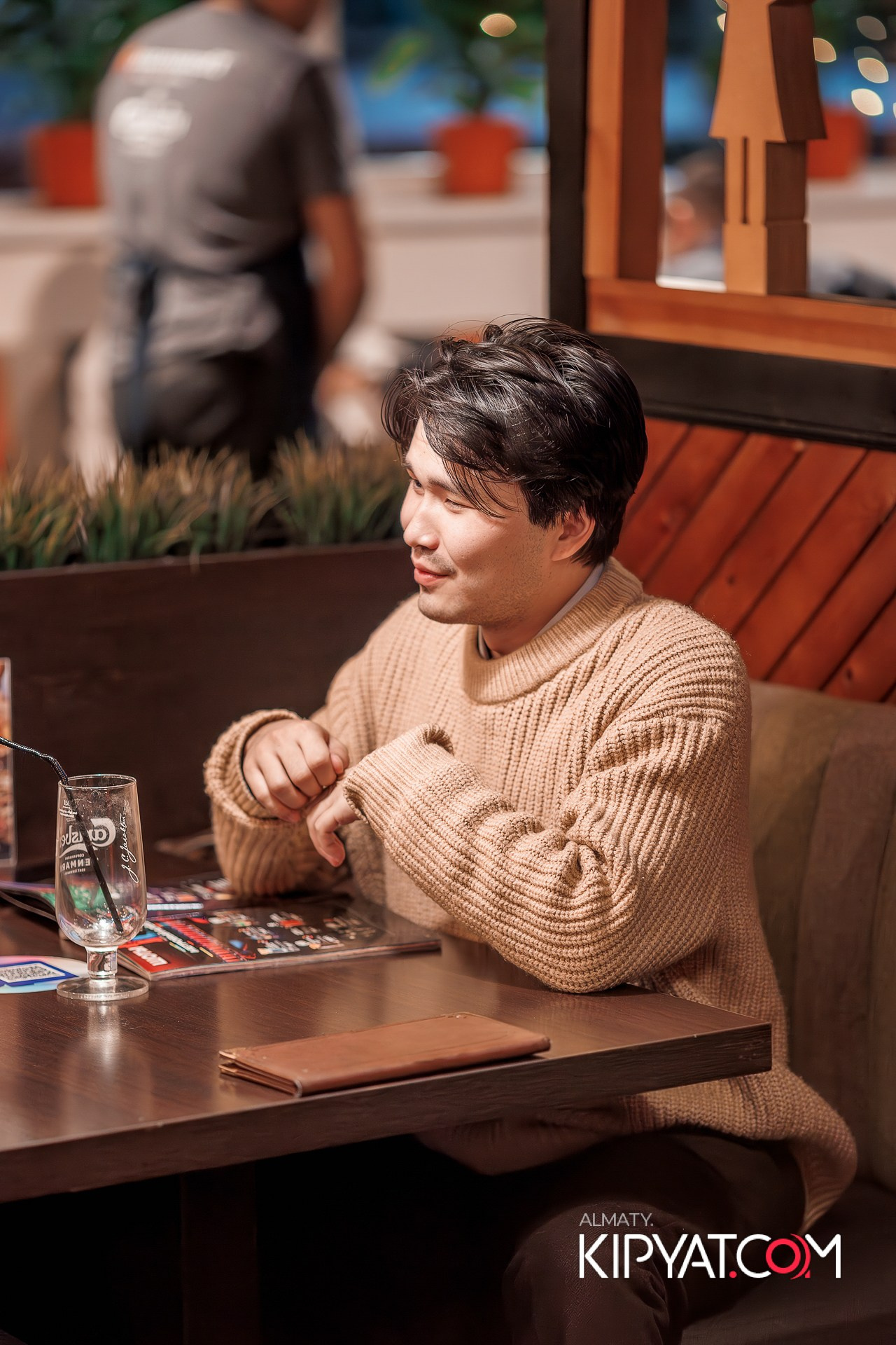 ШАШЛЫКОФФ. КИПЯТКОМ АЛМАТЫ!