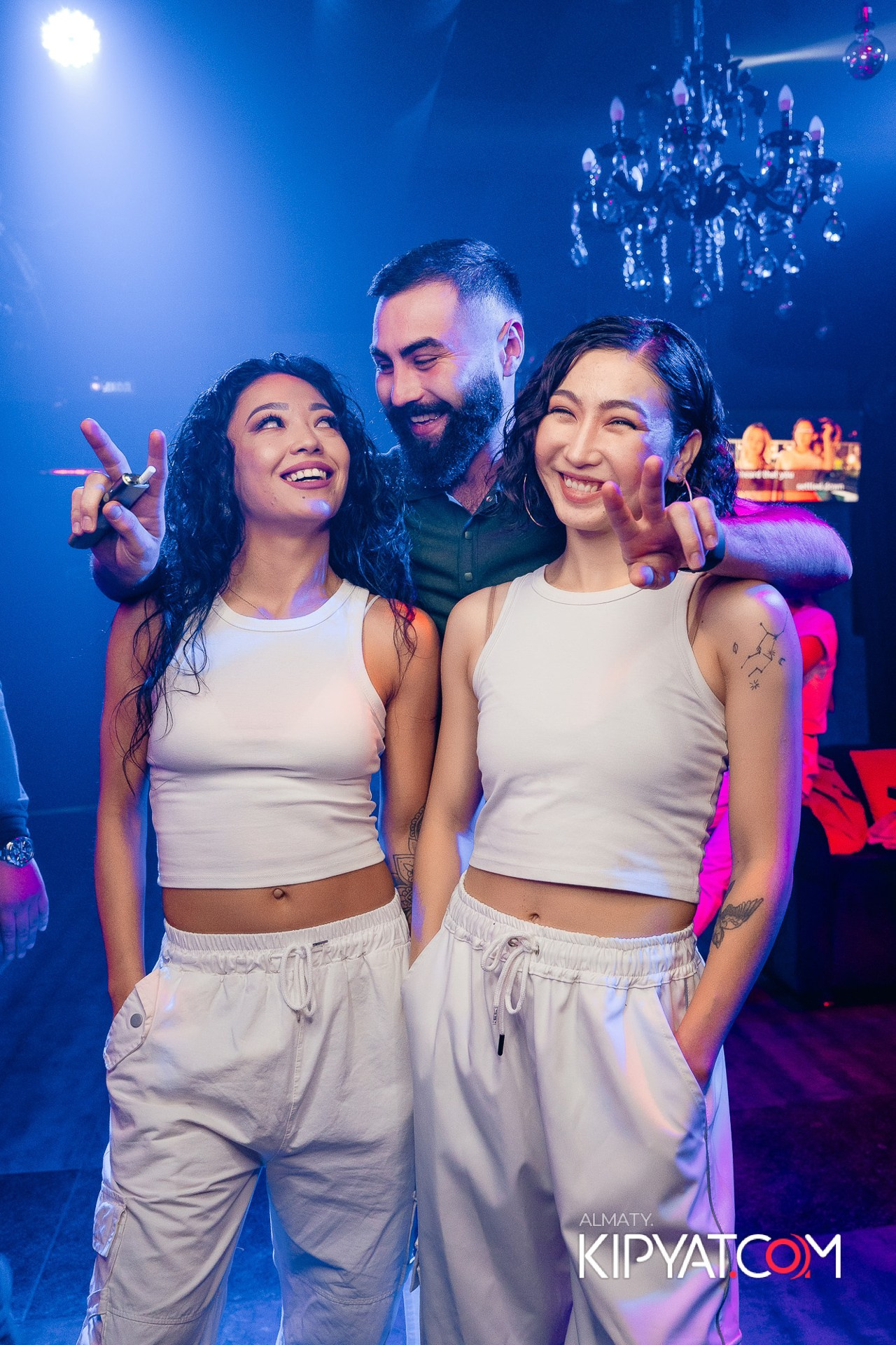 ДОРОГАЯ, Я НА ПИЛ. КИПЯТКОМ АЛМАТЫ!