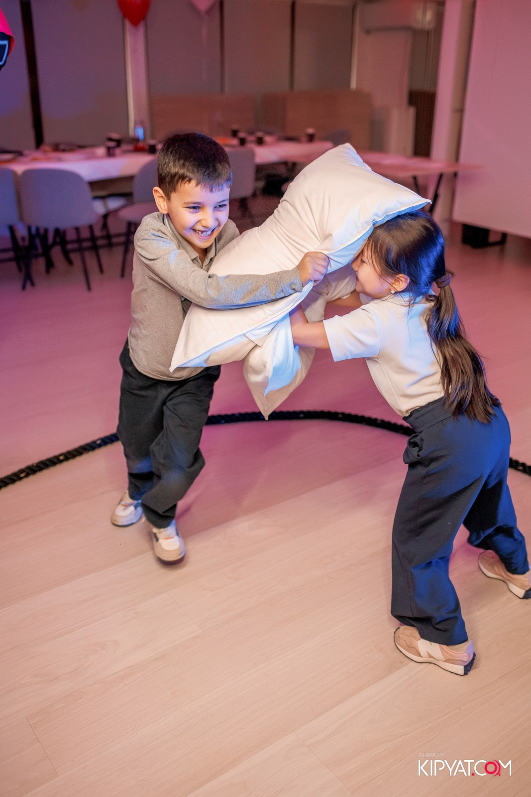 КВЕСТ-ШОУ ALAROVICH ИГРА В КАЛЬМАРА. КИПЯТКОМ АЛМАТЫ!