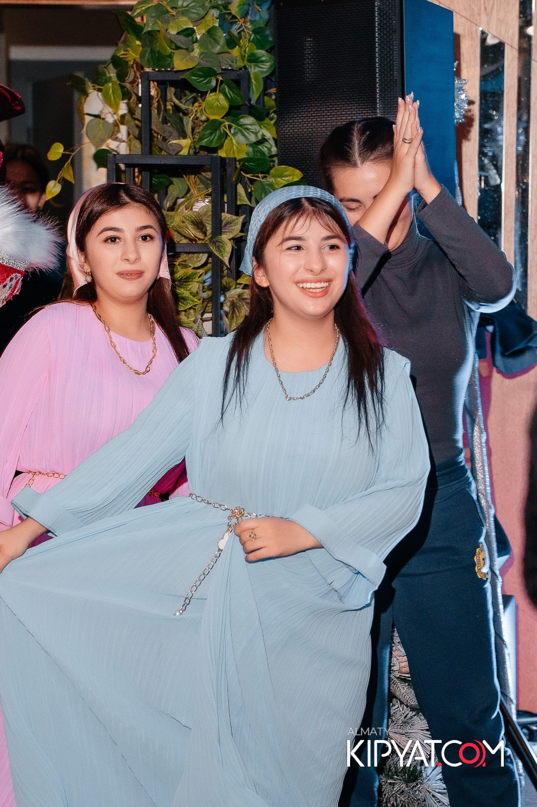 MODI RESTORANCHIK. КИПЯТКОМ АЛМАТЫ!