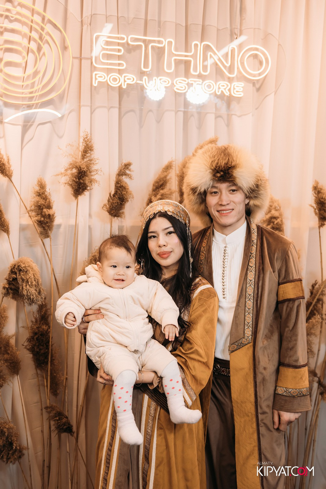 ETHNO POP-UP STORE NAURYZ B SADU ARENA. КИПЯТКОМ АЛМАТЫ!