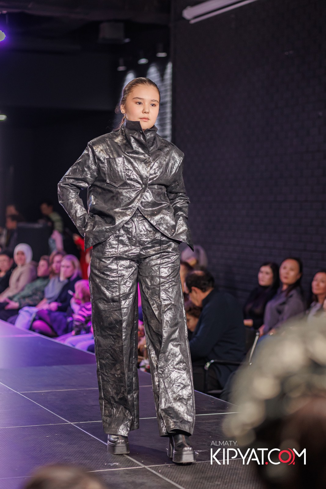 JUNIOR MODELS SHOW В РАМКАХ БЛАГОТВОРИТЕЛЬНОГО ПРОЕКТА МОДА ЗА СЧАСТЬЕ ДЕТЕЙ. КИПЯТКОМ АЛМАТЫ!