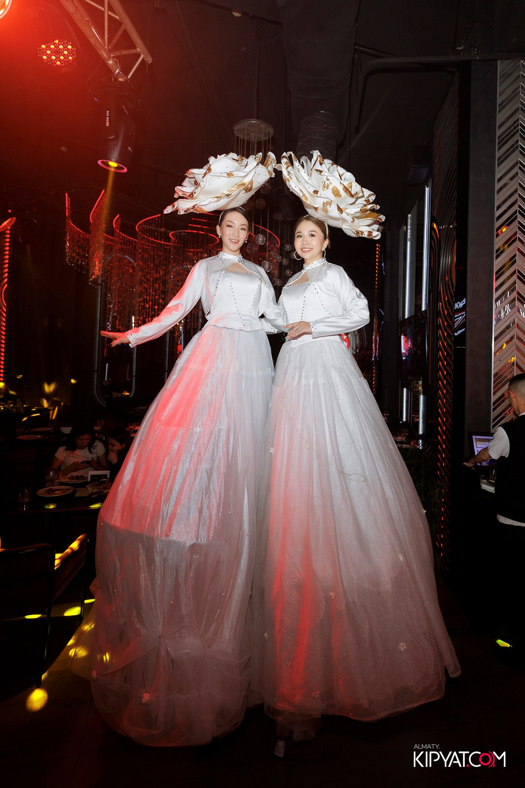 FRIENDS BAR & TERRACE. КИПЯТКОМ АЛМАТЫ! Фотосъемка мероприятий в Алматы