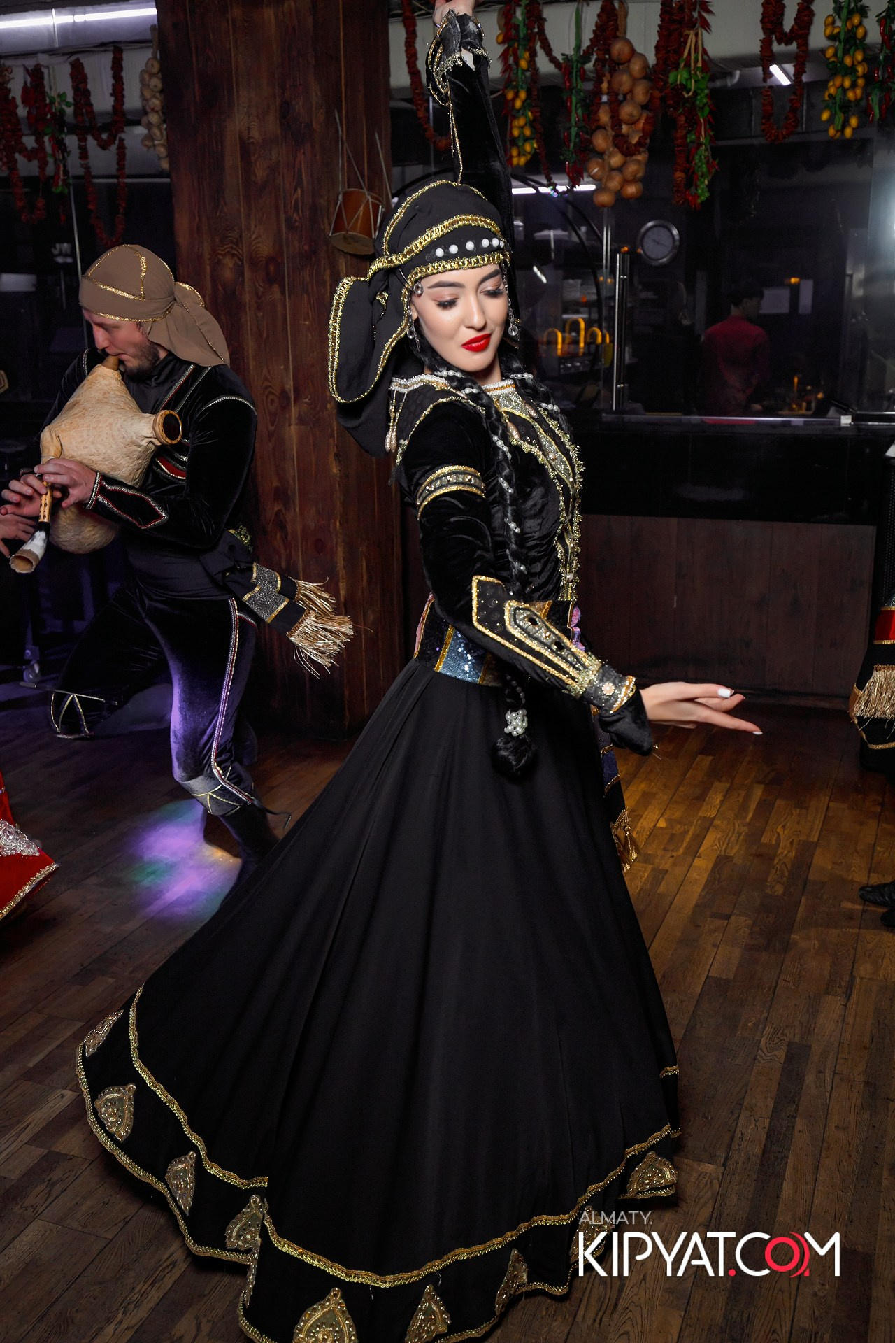 ВАХТАНГУРИ. КИПЯТКОМ АЛМАТЫ!