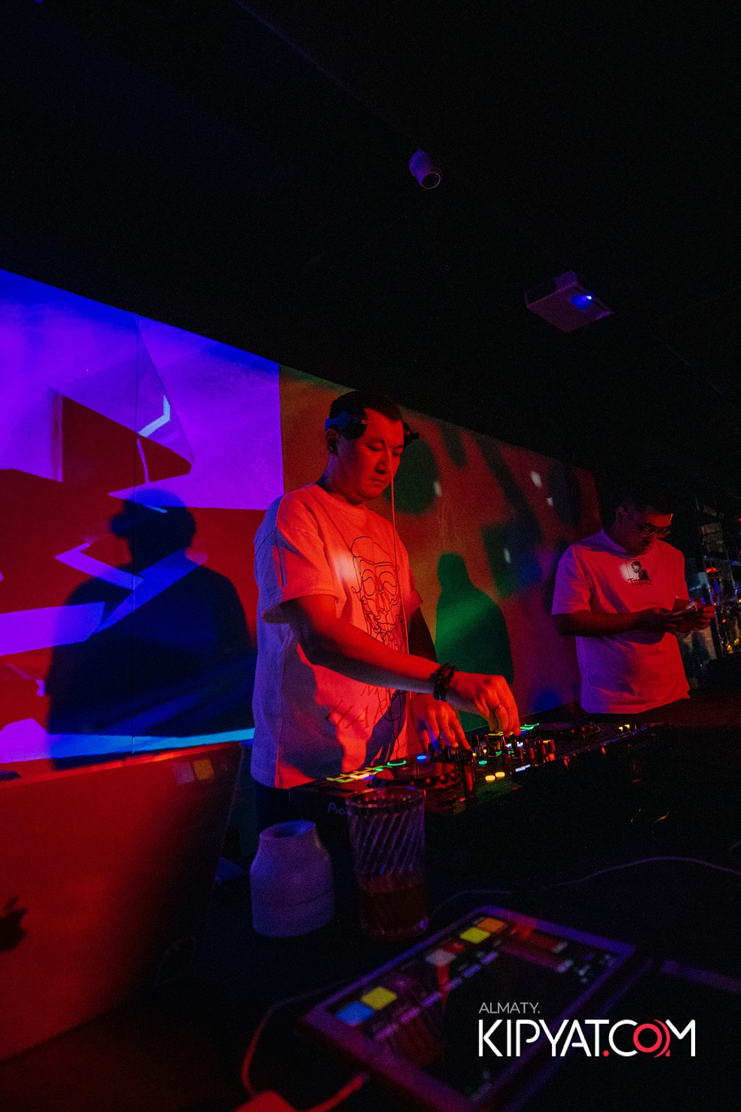 EVENT BAR. КИПЯТКОМ АЛМАТЫ!