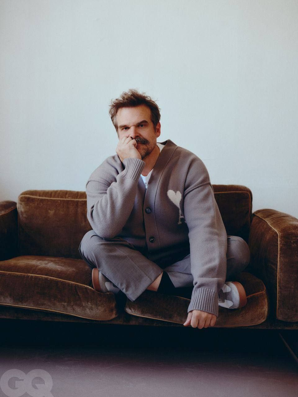 НОВЫЕ СЪЕМКИ В СТУДИИ — ОН (ПЛАН)