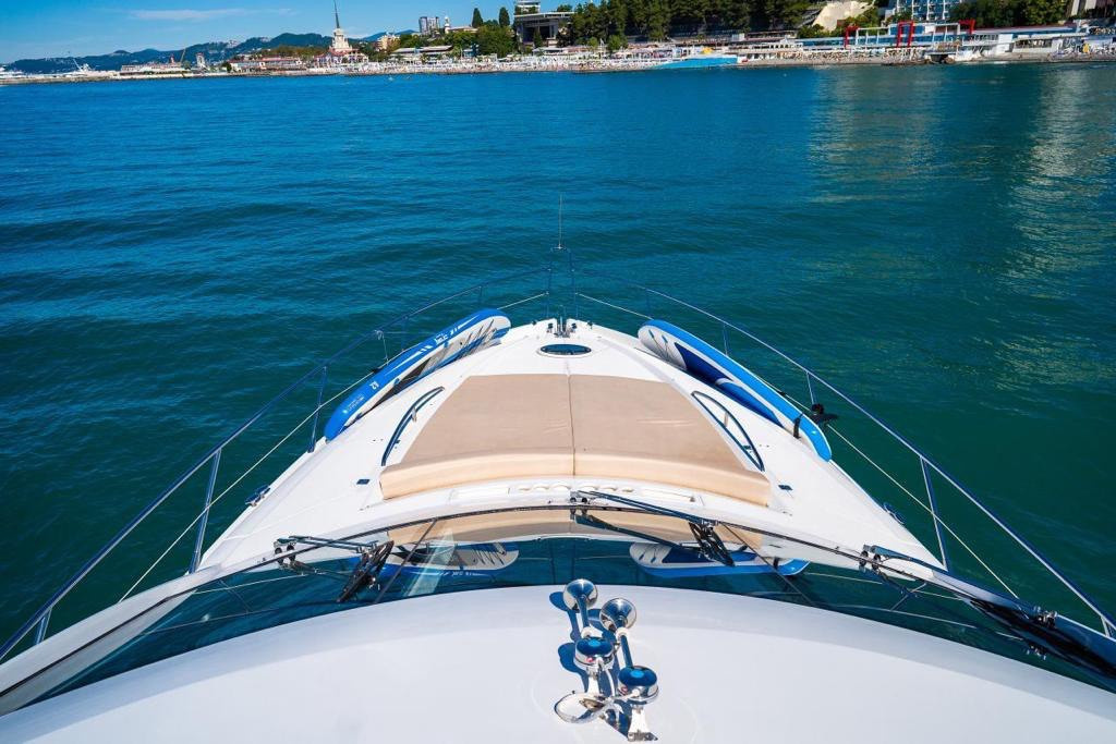 ПРЕМИУМ VIP ЯХТЫ В СОЧИ. Аренда Яхт в Сочи от Эконом до Премиум Класса