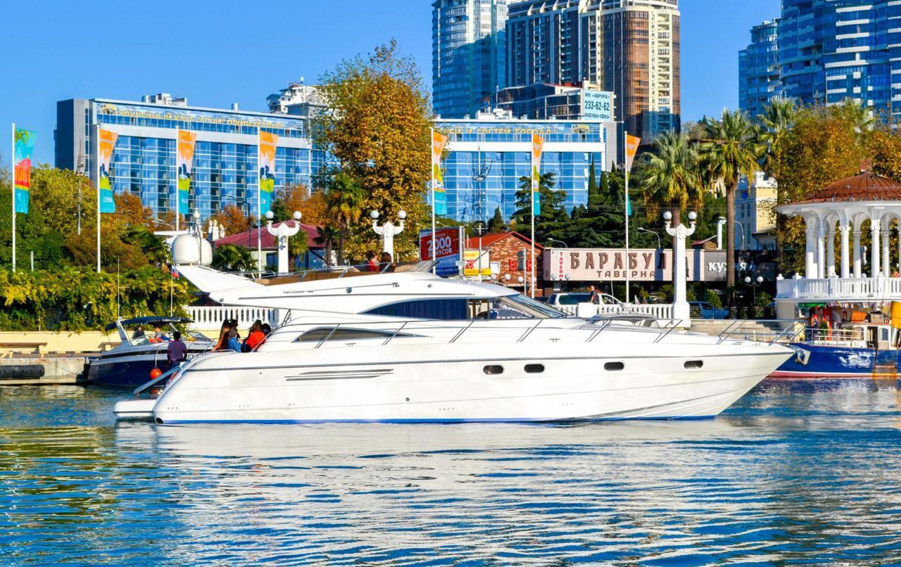 ПРЕМИУМ VIP ЯХТЫ В СОЧИ. Аренда Яхт в Сочи от Эконом до Премиум Класса