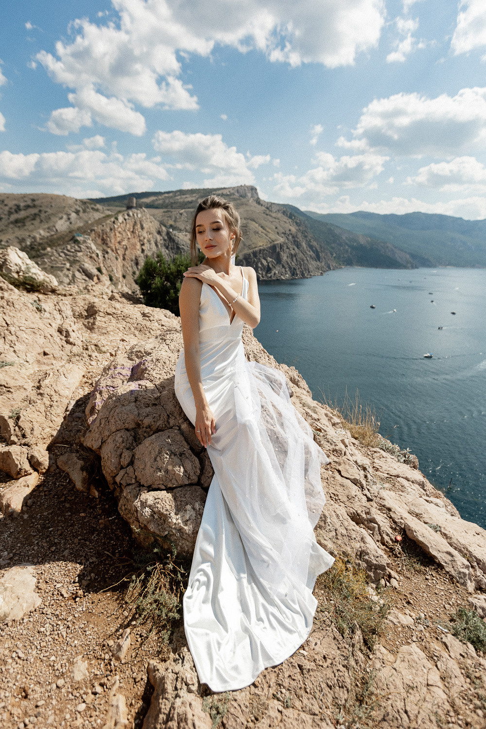 Денис и Аделя - свадьба для двоих в Балаклаве. Свадебный фотограф, фотосъемка в Крыму, Севастополе, Симферополе, Ялте