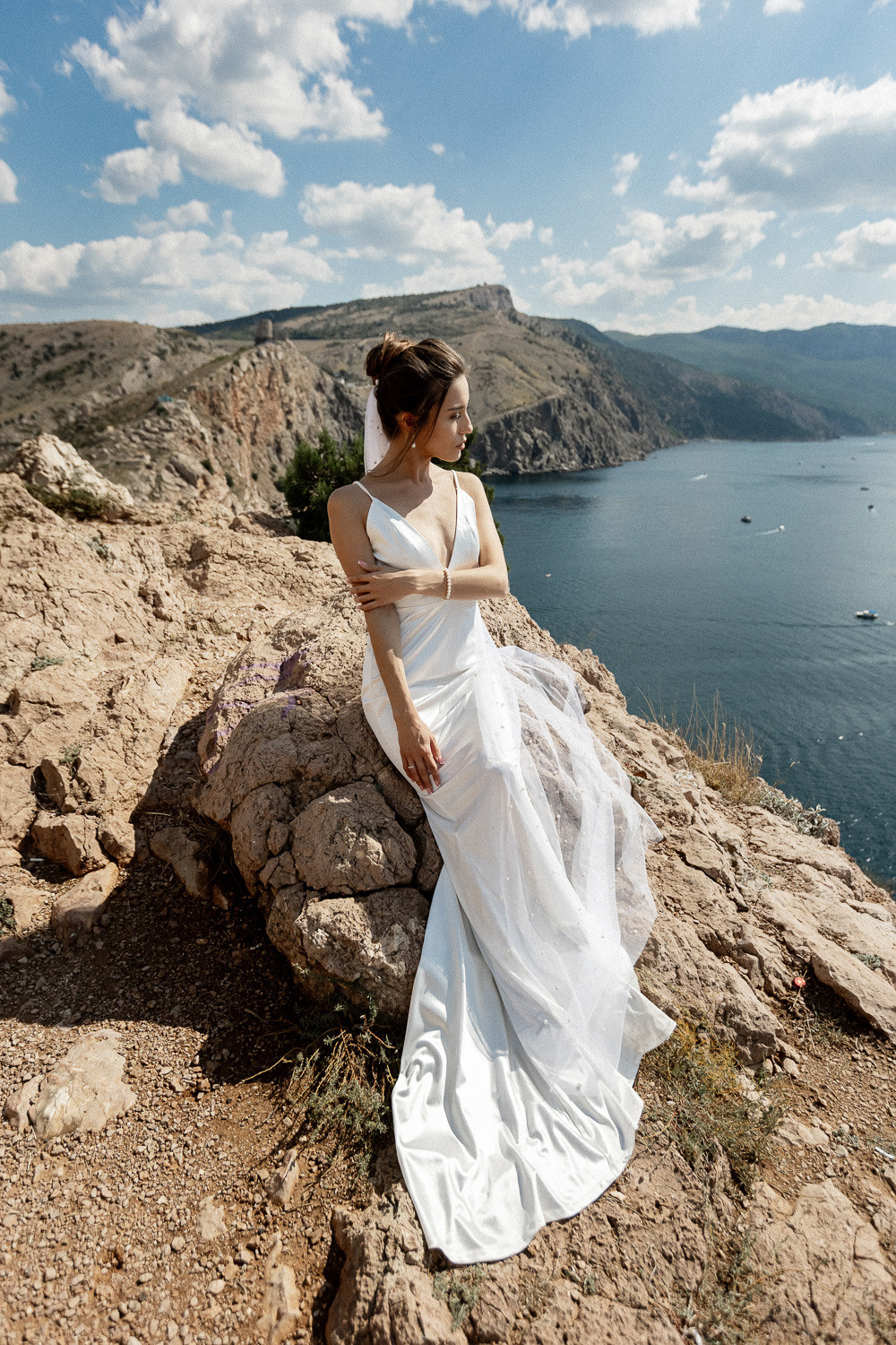 Денис и Аделя - свадьба для двоих в Балаклаве. Свадебный фотограф, фотосъемка в Крыму, Севастополе, Симферополе, Ялте