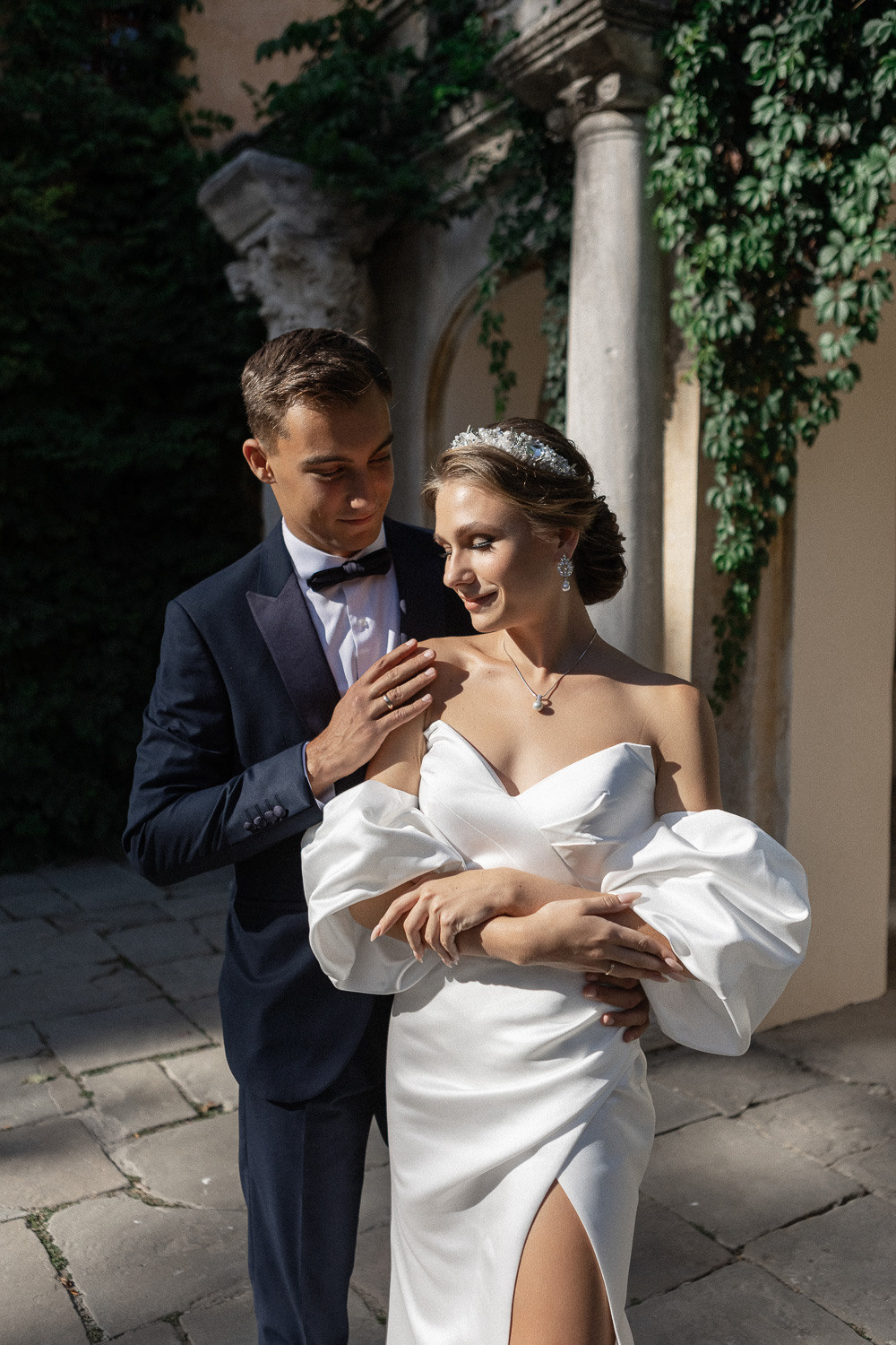 Артём и София - свадебная фотосессия в заповедние Херсонес. Свадебный фотограф, фотосъемка в Крыму, Севастополе, Симферополе, Ялте