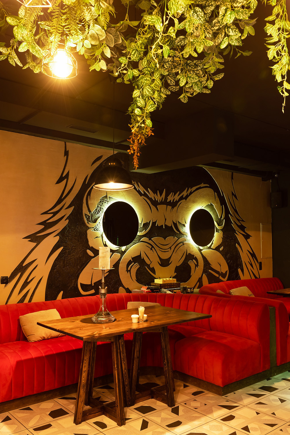 Фотосессия интерьеров кафе Место и кальянной Gorilla Hookah. Свадебный фотограф, фотосъемка в Крыму, Севастополе, Симферополе, Ялте