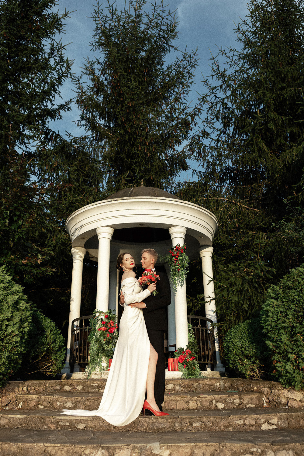 Денис и Таня - свадебная рекламная фотосессия на Грушевом озере. Свадебный фотограф, фотосъемка в Крыму, Севастополе, Симферополе, Ялте