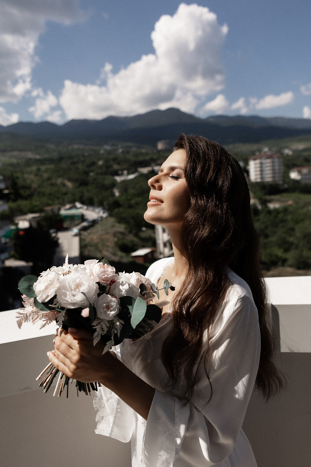 Женя и Настя - свадьба в Гурзуфе в отеле Алтея и Ливадийском дворце. Свадебный фотограф, фотосъемка в Крыму, Севастополе, Симферополе, Ялте