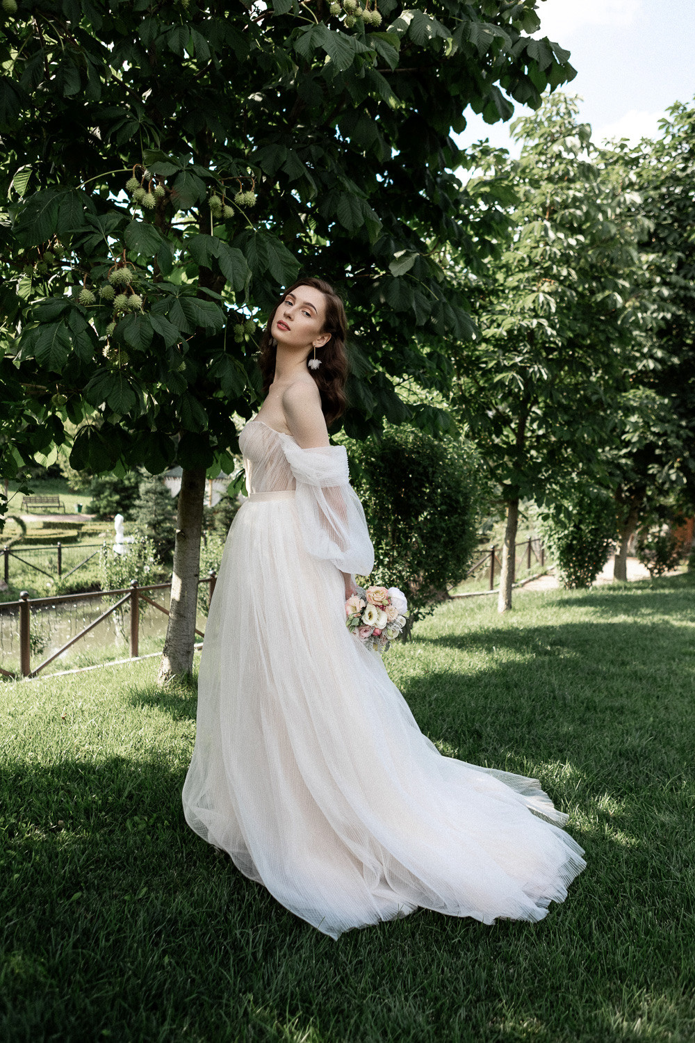 Денис и Таня - свадебная рекламная фотосессия на Грушевом озере. Свадебный фотограф, фотосъемка в Крыму, Севастополе, Симферополе, Ялте