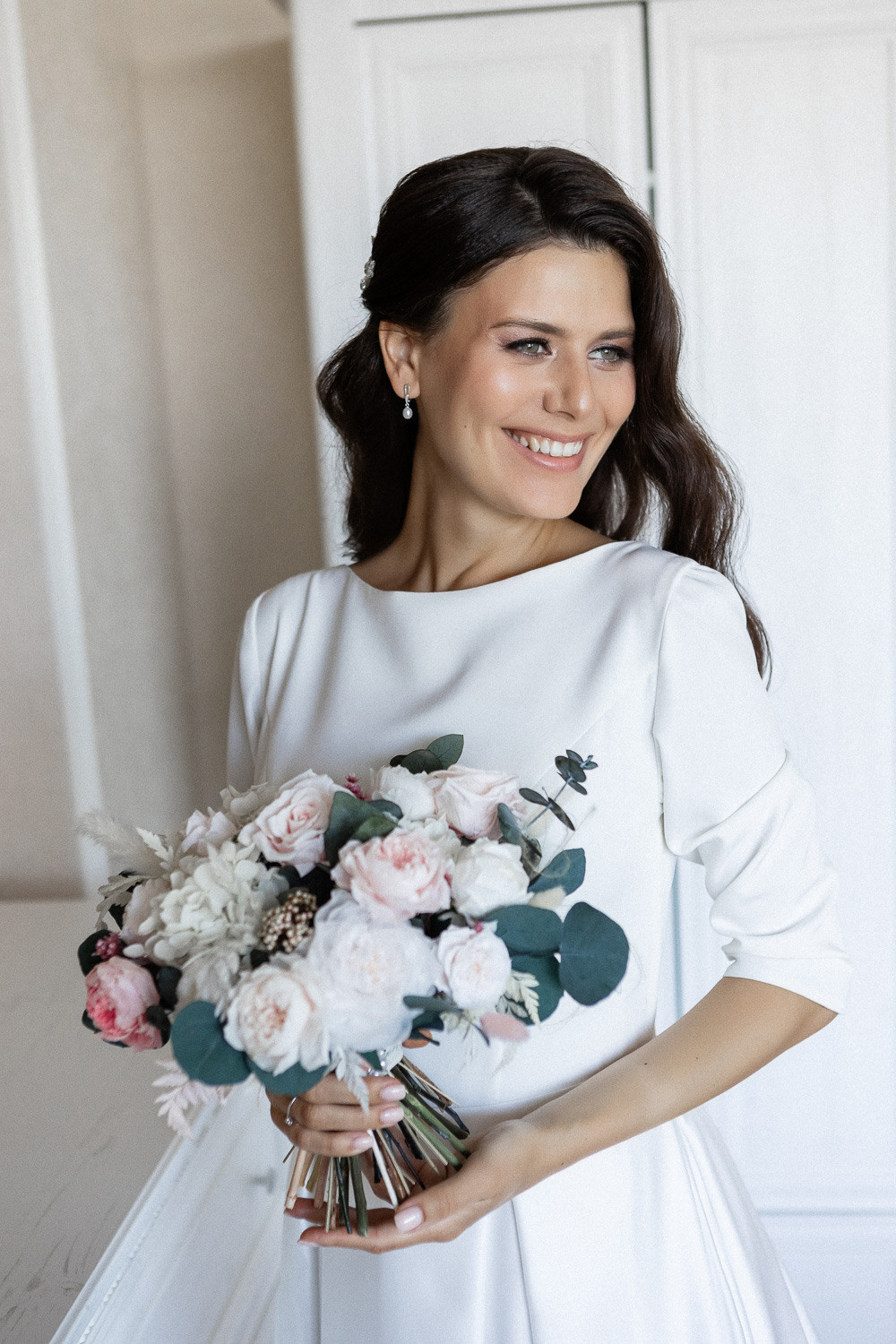 Женя и Настя - свадьба в Гурзуфе в отеле Алтея и Ливадийском дворце. Свадебный фотограф, фотосъемка в Крыму, Севастополе, Симферополе, Ялте