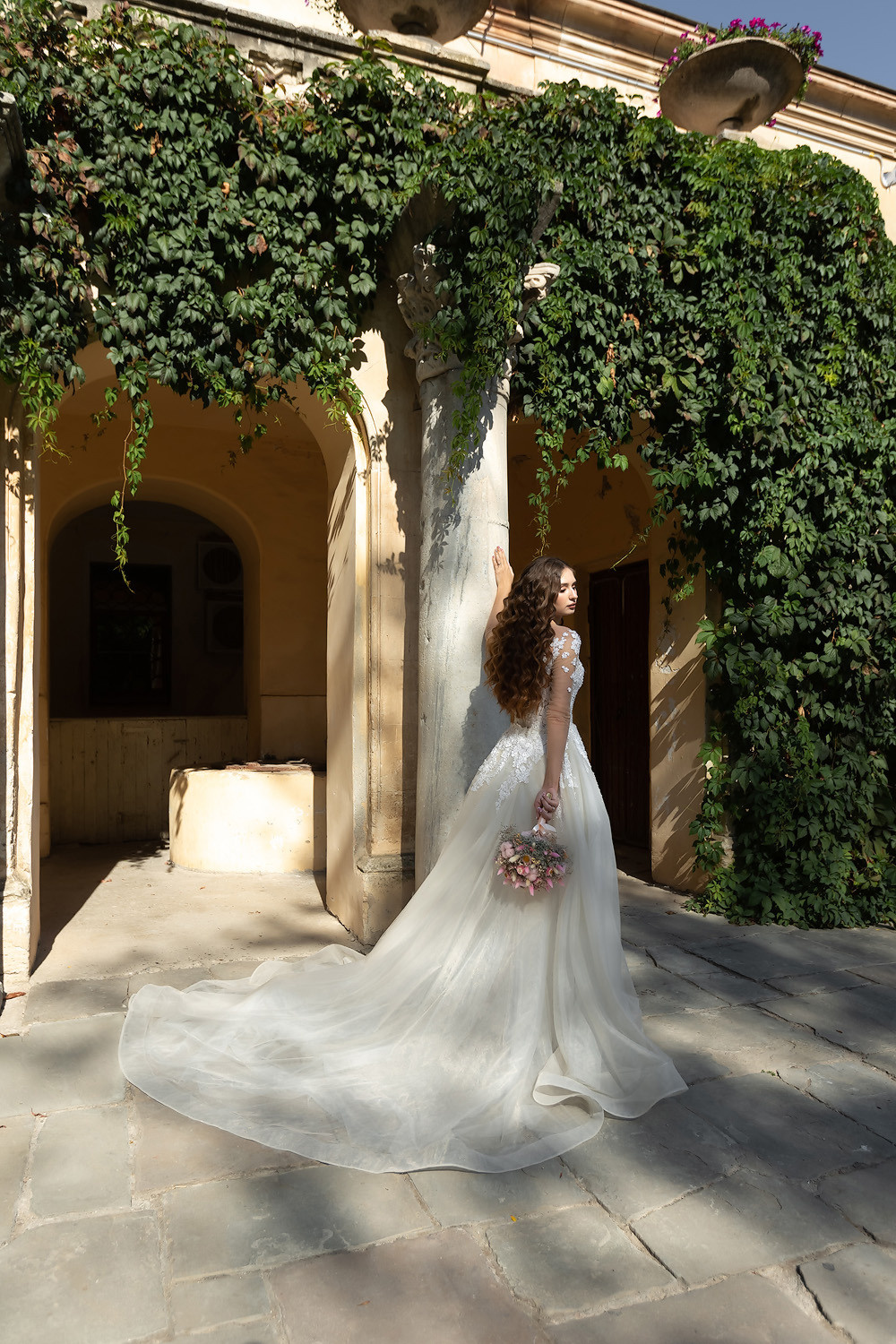 Вадик и Даша, свадебная фотосессия для двоих в заповеднике Херсонес. Свадебный фотограф, фотосъемка в Крыму, Севастополе, Симферополе, Ялте