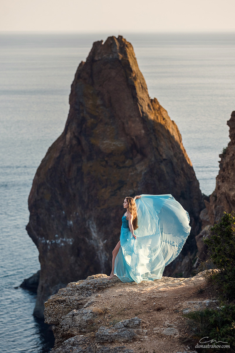 Кристина. Индивидуальная фотосессия на обрыве Фиолент. Свадебный фотограф, фотосъемка в Крыму, Севастополе, Симферополе, Ялте