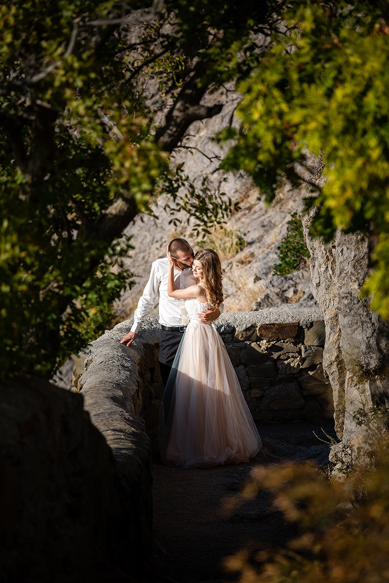 Паша и Юля. Лавстори в Новом свете. Свадебный фотограф, фотосъемка в Крыму, Севастополе, Симферополе, Ялте