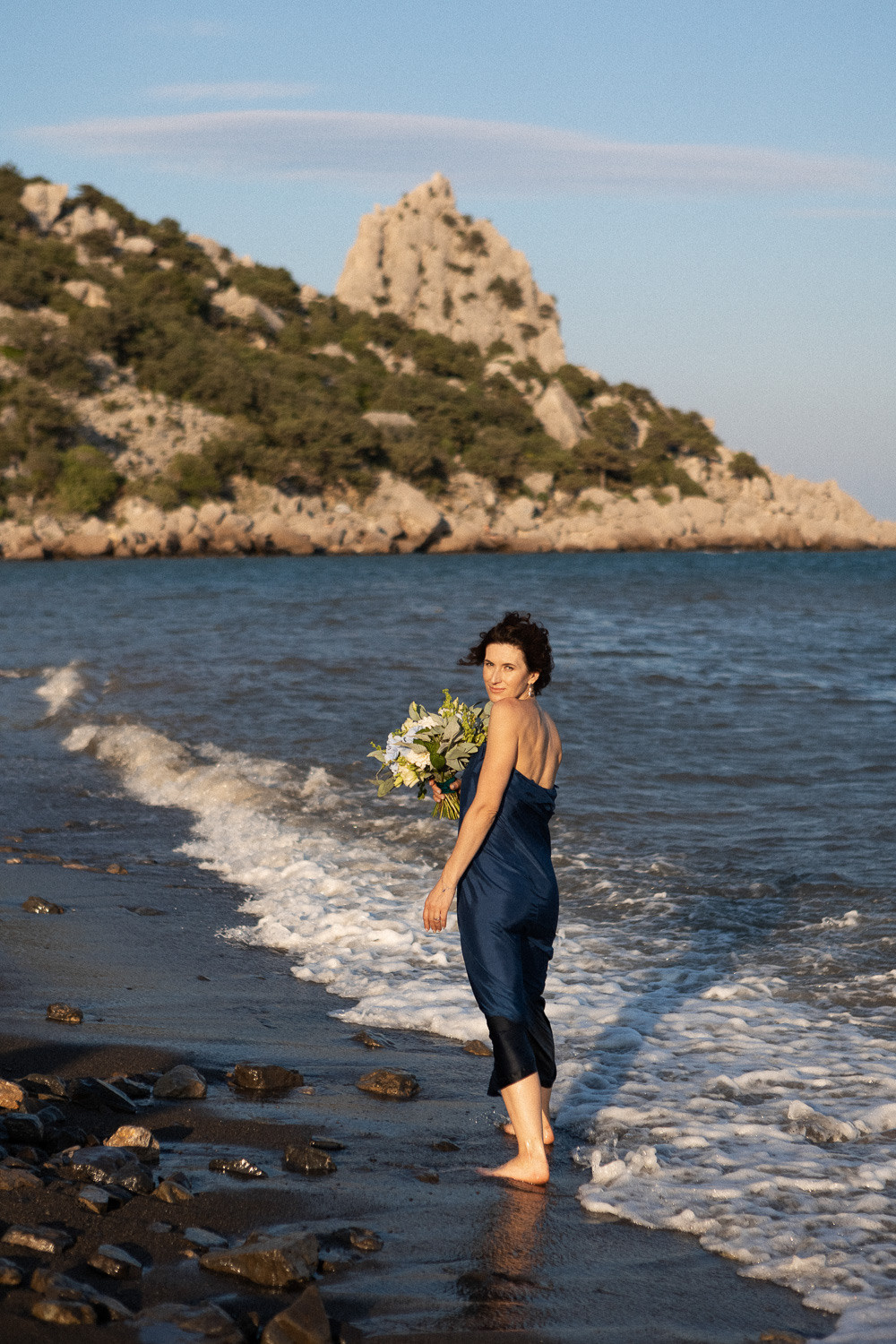 Семейная фотосессия в Симеизе на горе Кошка и на пляже у моря. Свадебный фотограф, фотосъемка в Крыму, Севастополе, Симферополе, Ялте