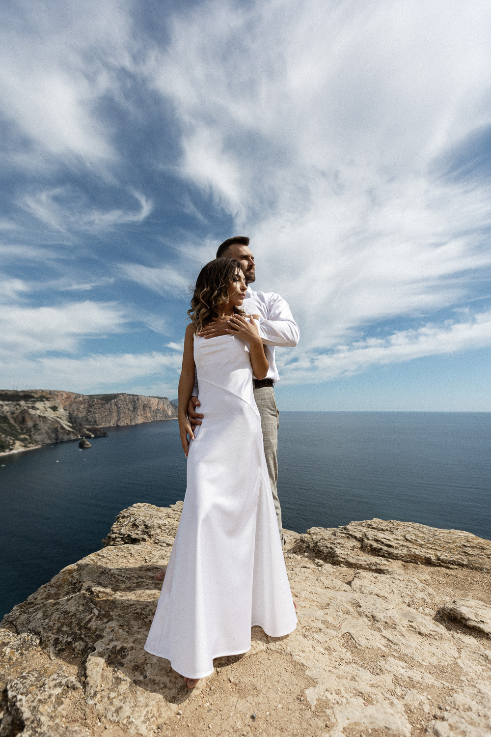 Сергей и Карина - свадебная фотосессия для двоих на Фиоленте. Свадебный фотограф, фотосъемка в Крыму, Севастополе, Симферополе, Ялте