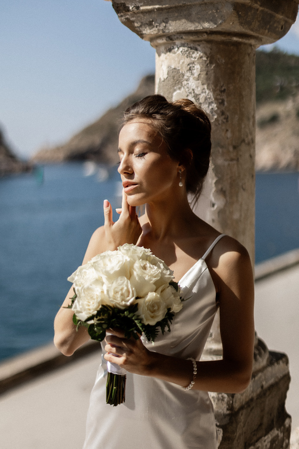 Денис и Аделя - свадьба для двоих в Балаклаве. Свадебный фотограф, фотосъемка в Крыму, Севастополе, Симферополе, Ялте