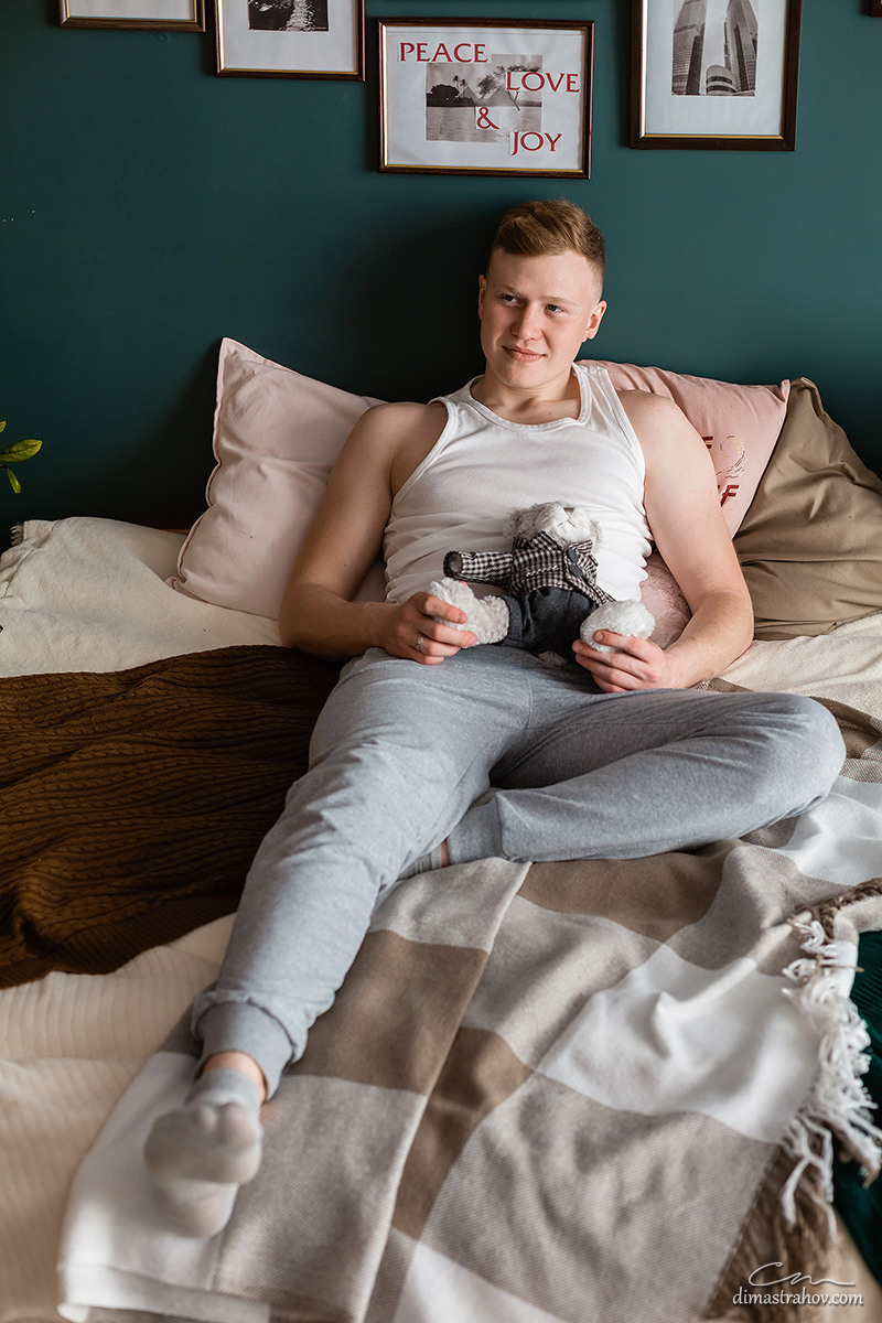 Кир и Диана - семейная фотосессия в студии "В ожидании чуда". Свадебный фотограф, фотосъемка в Крыму, Севастополе, Симферополе, Ялте