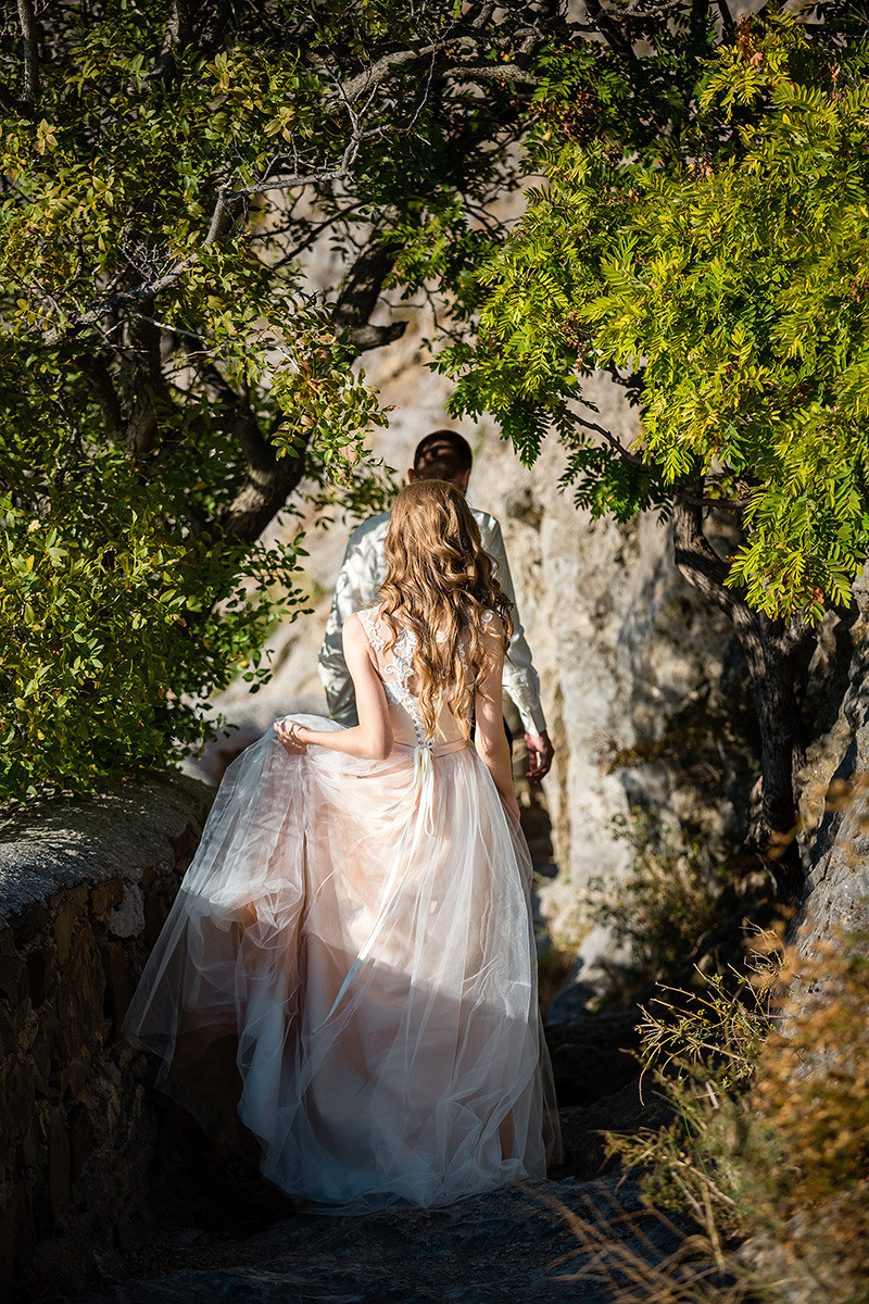 Паша и Юля. Лавстори в Новом свете. Свадебный фотограф, фотосъемка в Крыму, Севастополе, Симферополе, Ялте