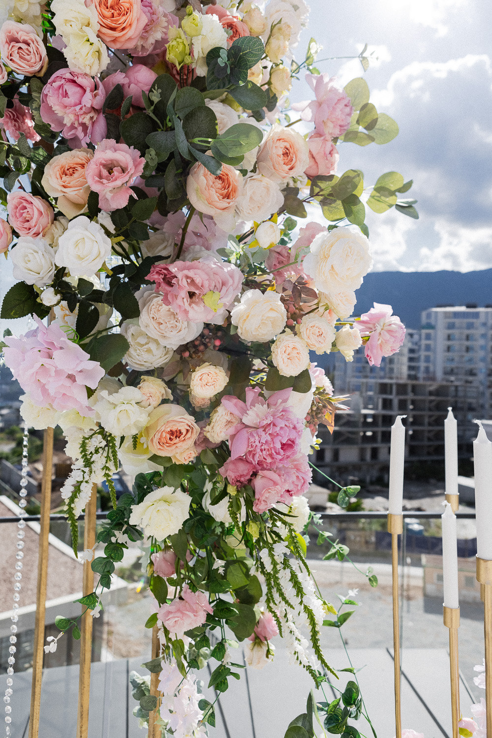 Женя и Настя - свадьба в Гурзуфе в отеле Алтея и Ливадийском дворце. Свадебный фотограф, фотосъемка в Крыму, Севастополе, Симферополе, Ялте