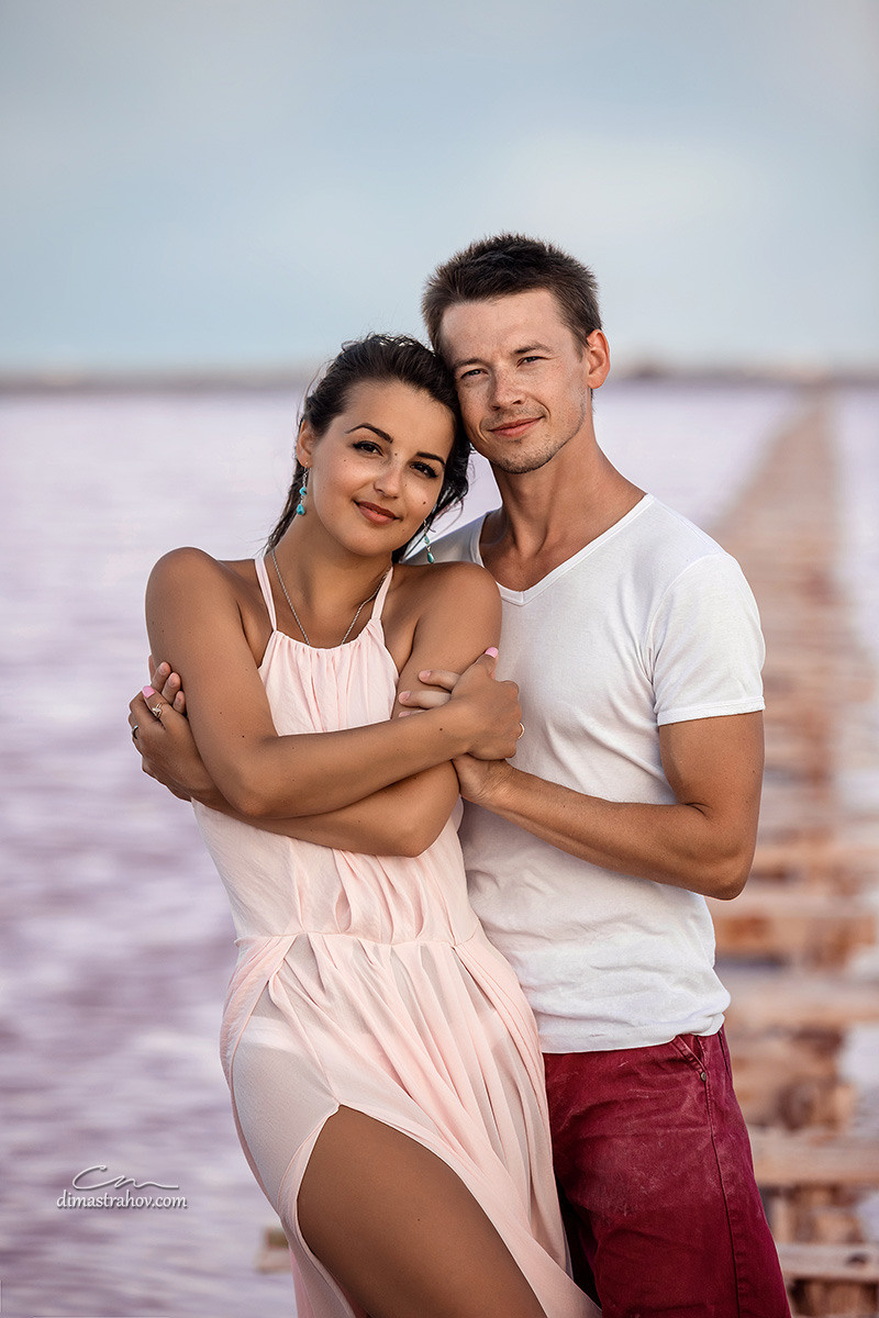 Женская фотосессия Гали на розовом озере в Евпатории. Свадебный фотограф, фотосъемка в Крыму, Севастополе, Симферополе, Ялте