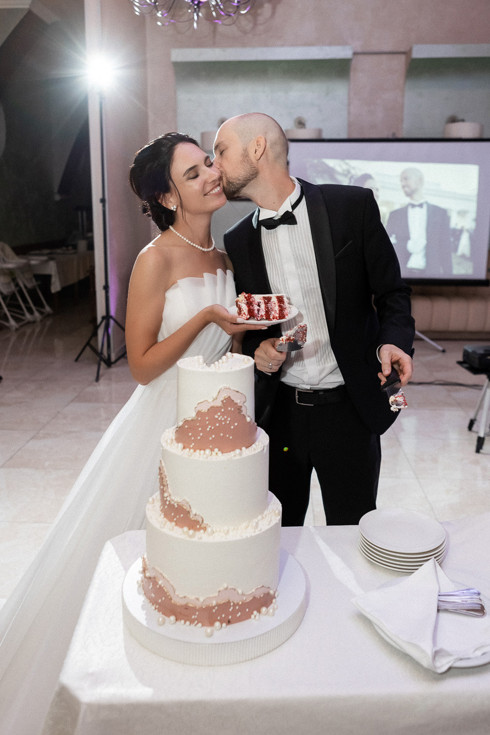 Костя и Валя - свадьба, выездная церемония, банкет и фотосессия. Свадебный фотограф, фотосъемка в Крыму, Севастополе, Симферополе, Ялте