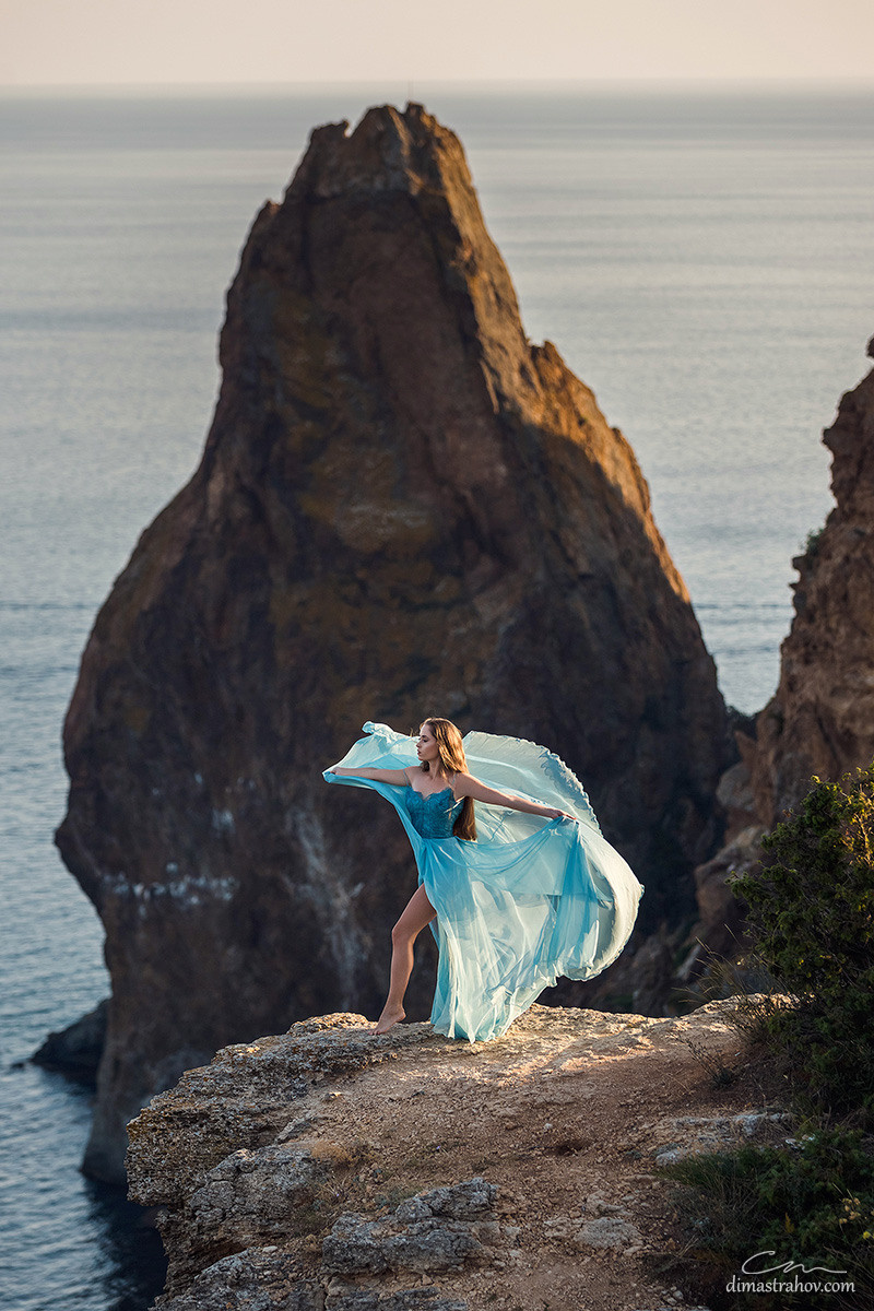 Кристина. Индивидуальная фотосессия на обрыве Фиолент. Свадебный фотограф, фотосъемка в Крыму, Севастополе, Симферополе, Ялте