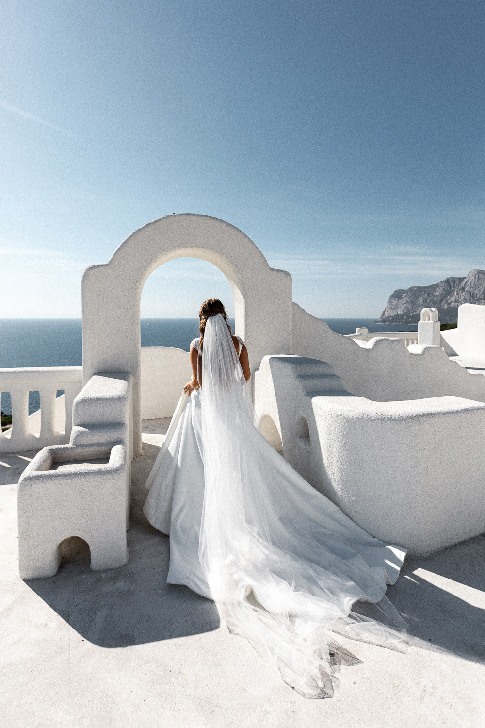 Александр и Виктория - фотосессия на Крымском Санторини. Свадебный фотограф, фотосъемка в Крыму, Севастополе, Симферополе, Ялте