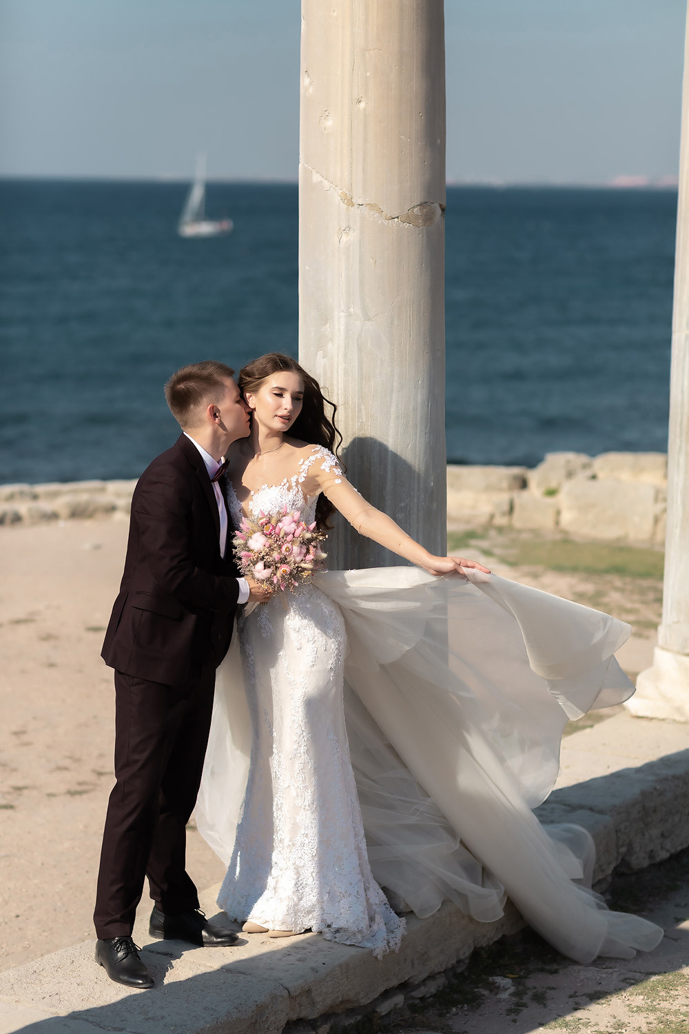 Вадик и Даша, свадебная фотосессия для двоих в заповеднике Херсонес. Свадебный фотограф, фотосъемка в Крыму, Севастополе, Симферополе, Ялте