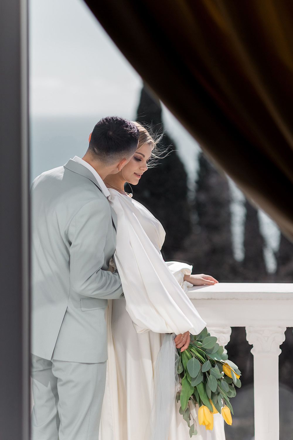 Артур и Алеся - весенняя свадьба в усадьбе 19 века в Крыму. Свадебный фотограф, фотосъемка в Крыму, Севастополе, Симферополе, Ялте