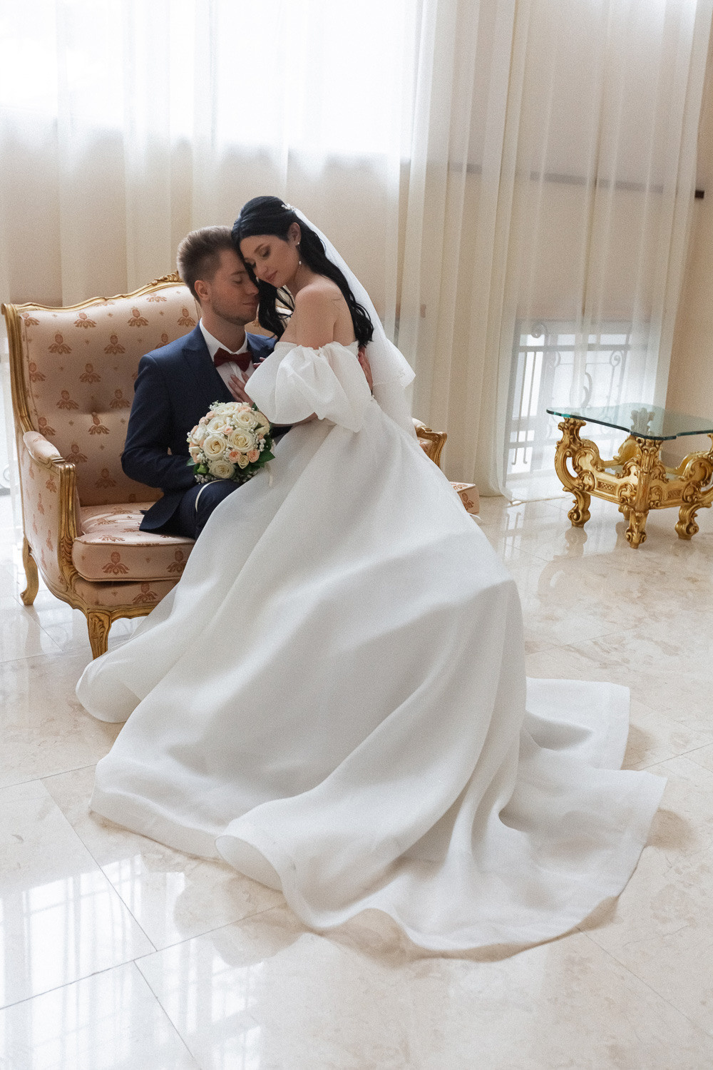 Коля и Катя - свадьба в отеле Ривьера Санрайз в Алуште. Свадебный фотограф, фотосъемка в Крыму, Севастополе, Симферополе, Ялте