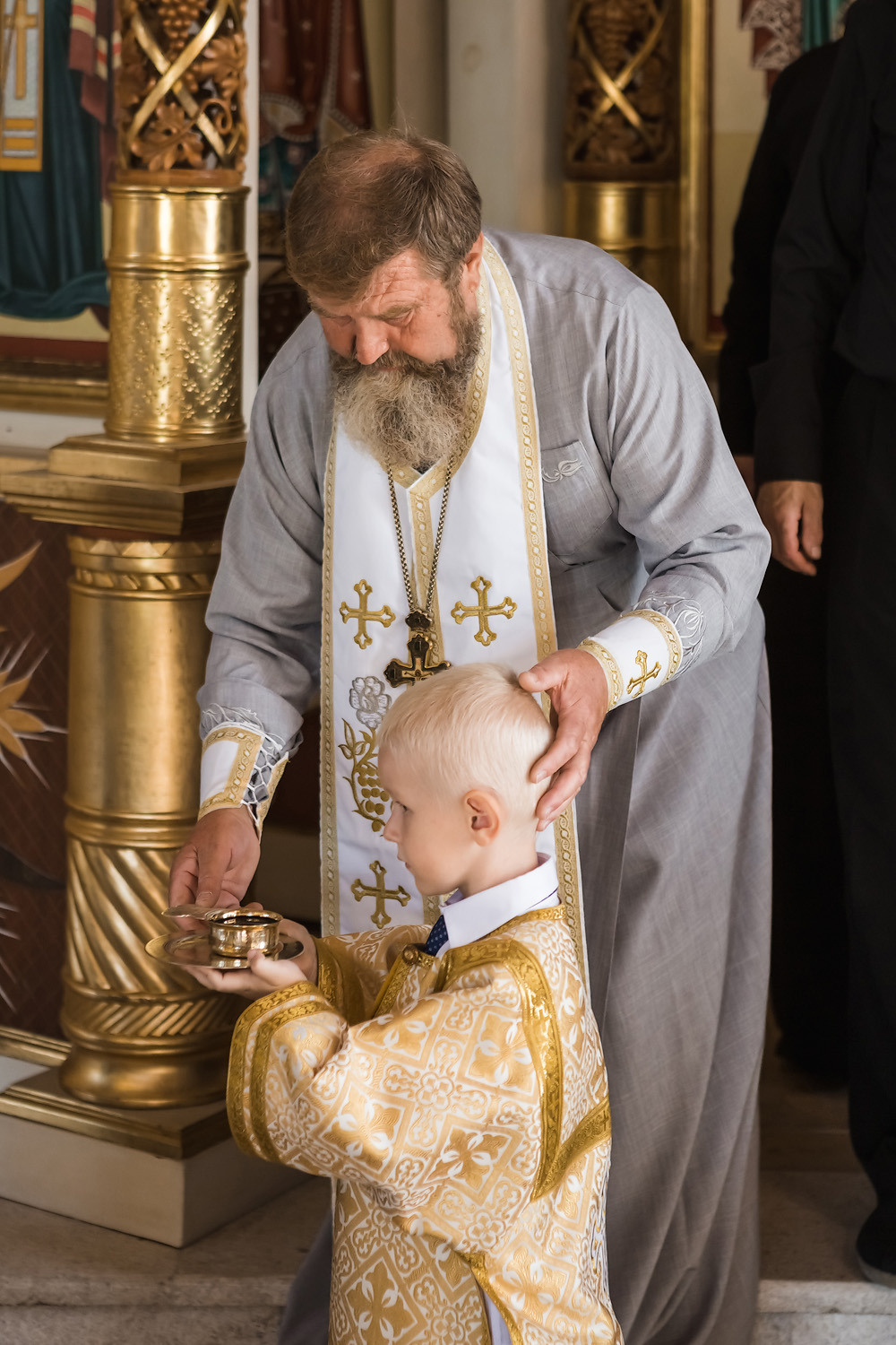 Венчание Петра и Феодосии в Храме-маяке Николая Чудотворца. Свадебный фотограф, фотосъемка в Крыму, Севастополе, Симферополе, Ялте