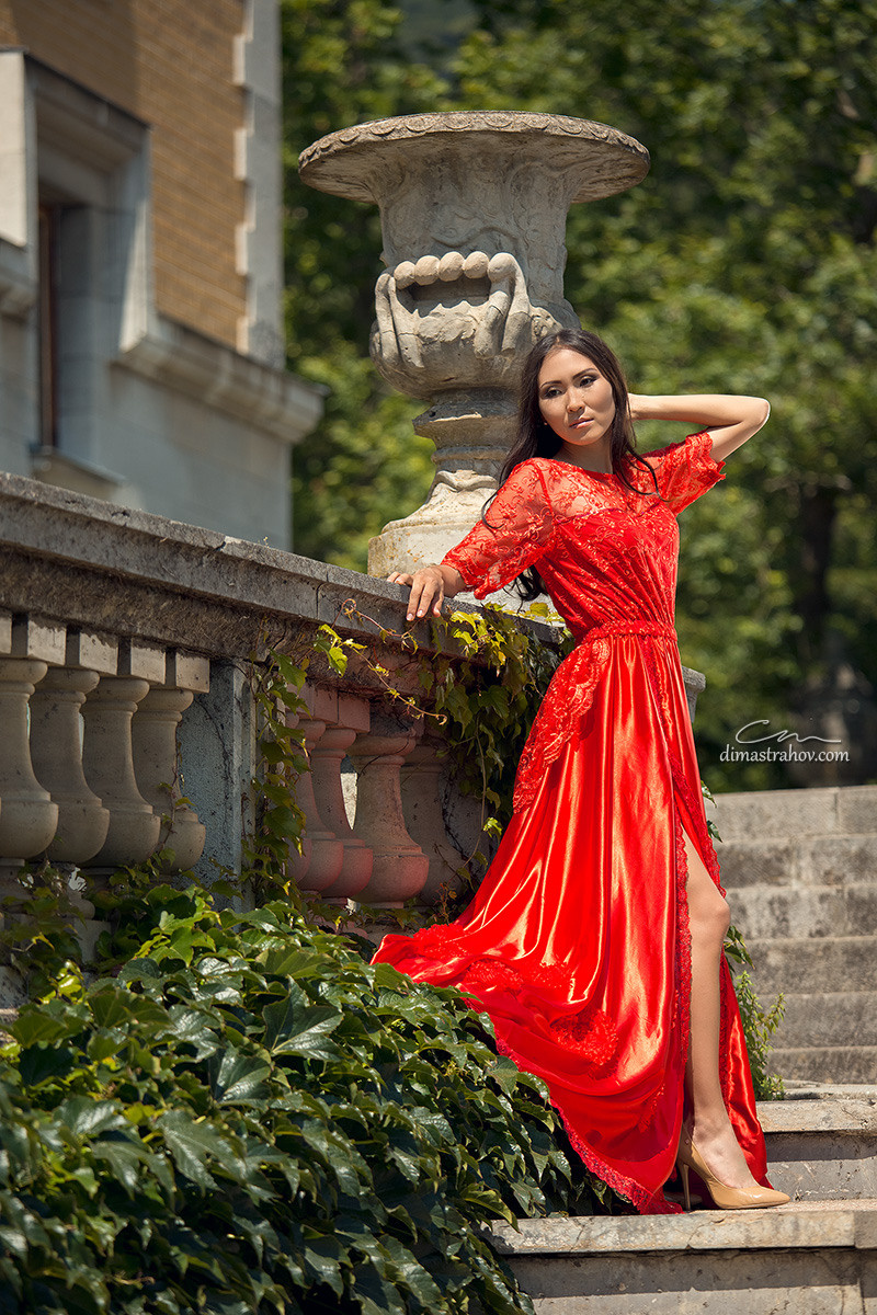 Фотосессия в  платьях в Крыму. Женская и детская фотосессия. Свадебный фотограф, фотосъемка в Крыму, Севастополе, Симферополе, Ялте