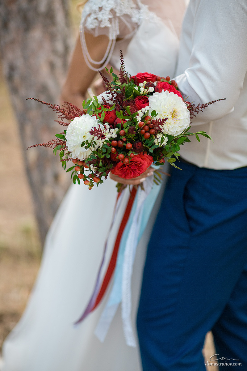 Паша и Таня свадебная фотосессия в лесу. Свадебный фотограф, фотосъемка в Крыму, Севастополе, Симферополе, Ялте