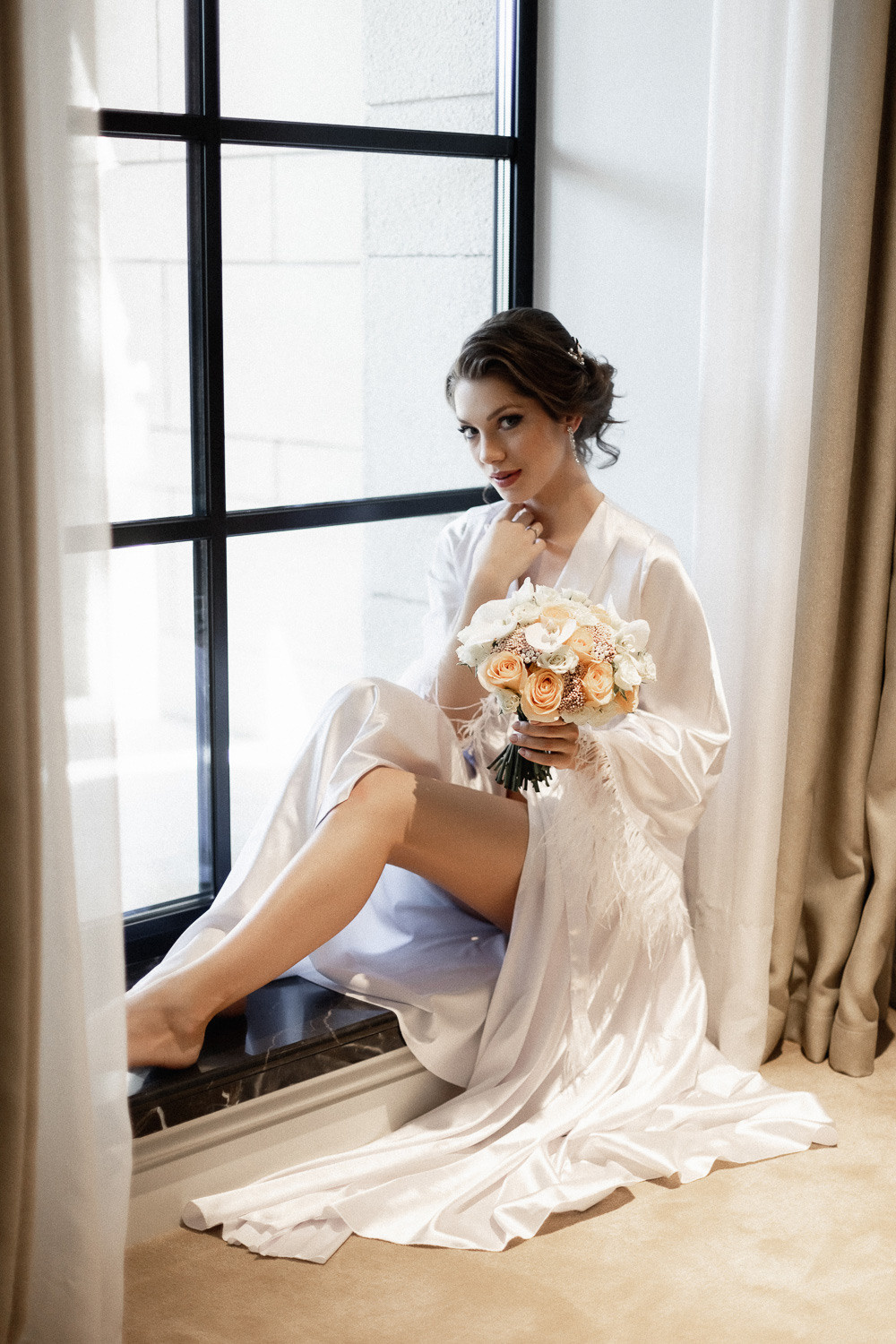 Алексей и Екатерина - свадьба для двоих в отеле Pallasa в Ялте. Свадебный фотограф, фотосъемка в Крыму, Севастополе, Симферополе, Ялте