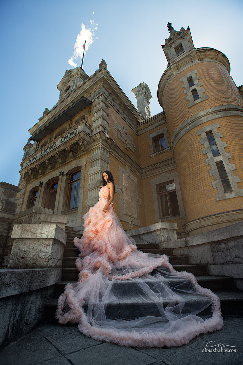 Фотосессия в  платьях в Крыму. Женская и детская фотосессия. Свадебный фотограф, фотосъемка в Крыму, Севастополе, Симферополе, Ялте