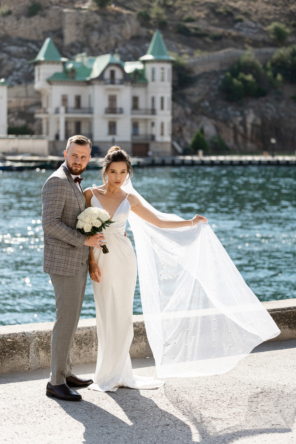 Денис и Аделя - свадьба для двоих в Балаклаве. Свадебный фотограф, фотосъемка в Крыму, Севастополе, Симферополе, Ялте