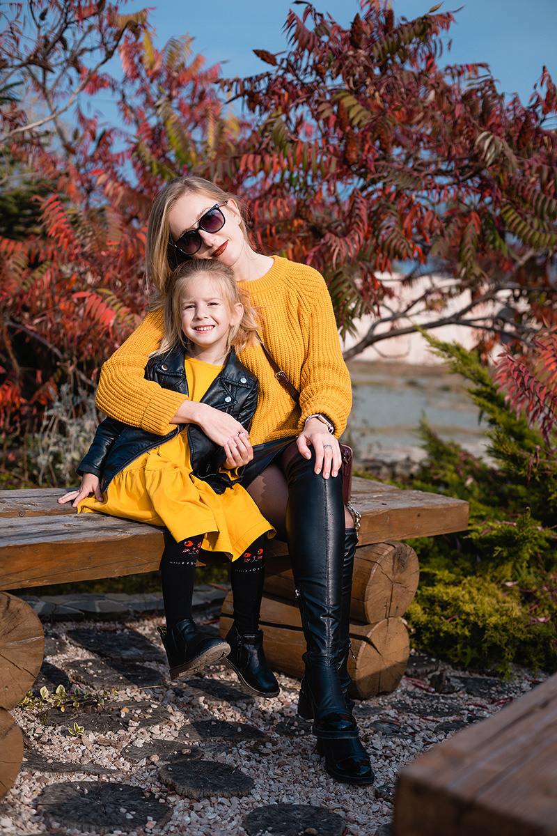 Осенняя семейная фотосессия в лесу, в Севастополе. Свадебный фотограф, фотосъемка в Крыму, Севастополе, Симферополе, Ялте