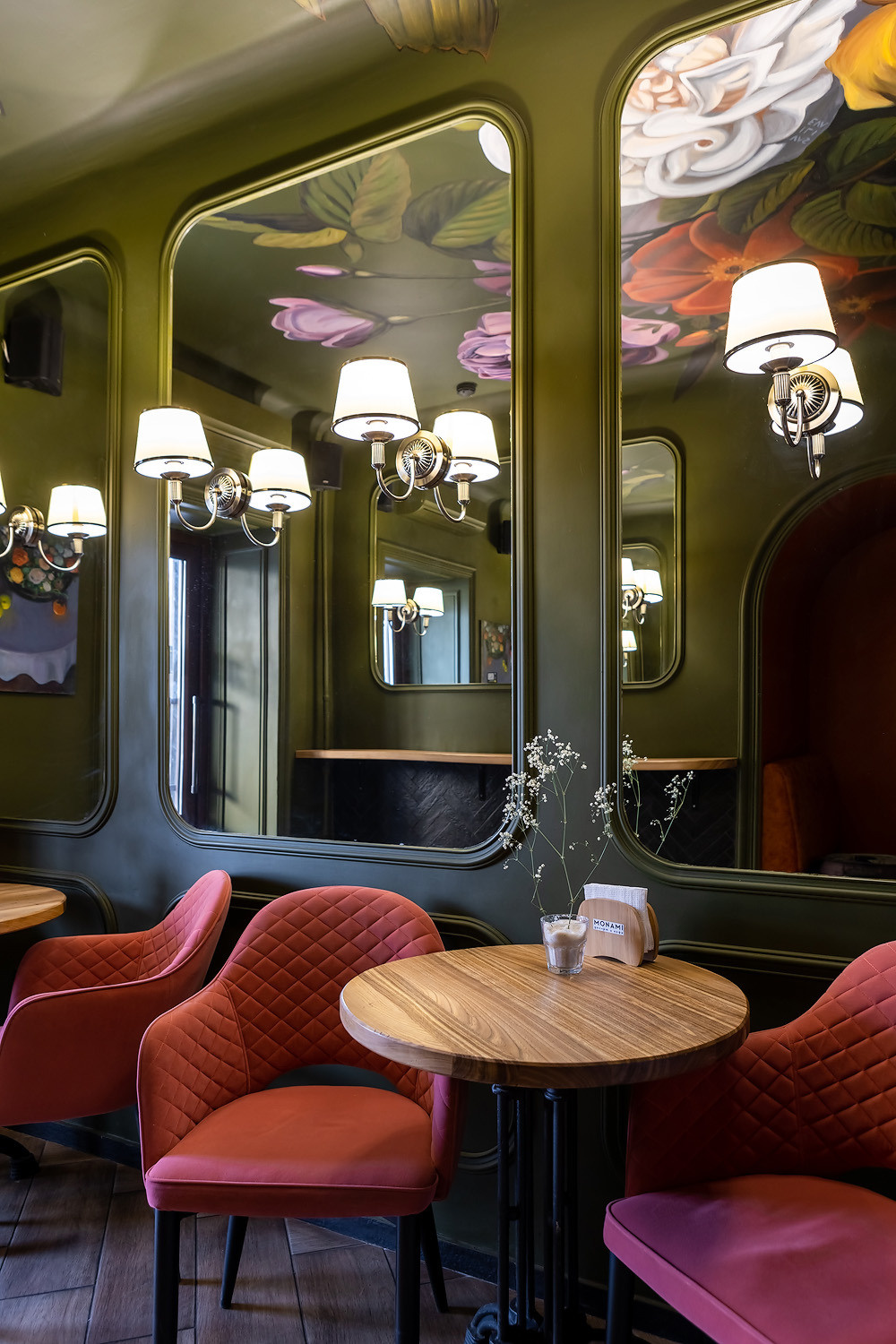 Интерьерная фотосъёмка ресторана Gudini и кафе Mon ami в Севастополе. Свадебный фотограф, фотосъемка в Крыму, Севастополе, Симферополе, Ялте