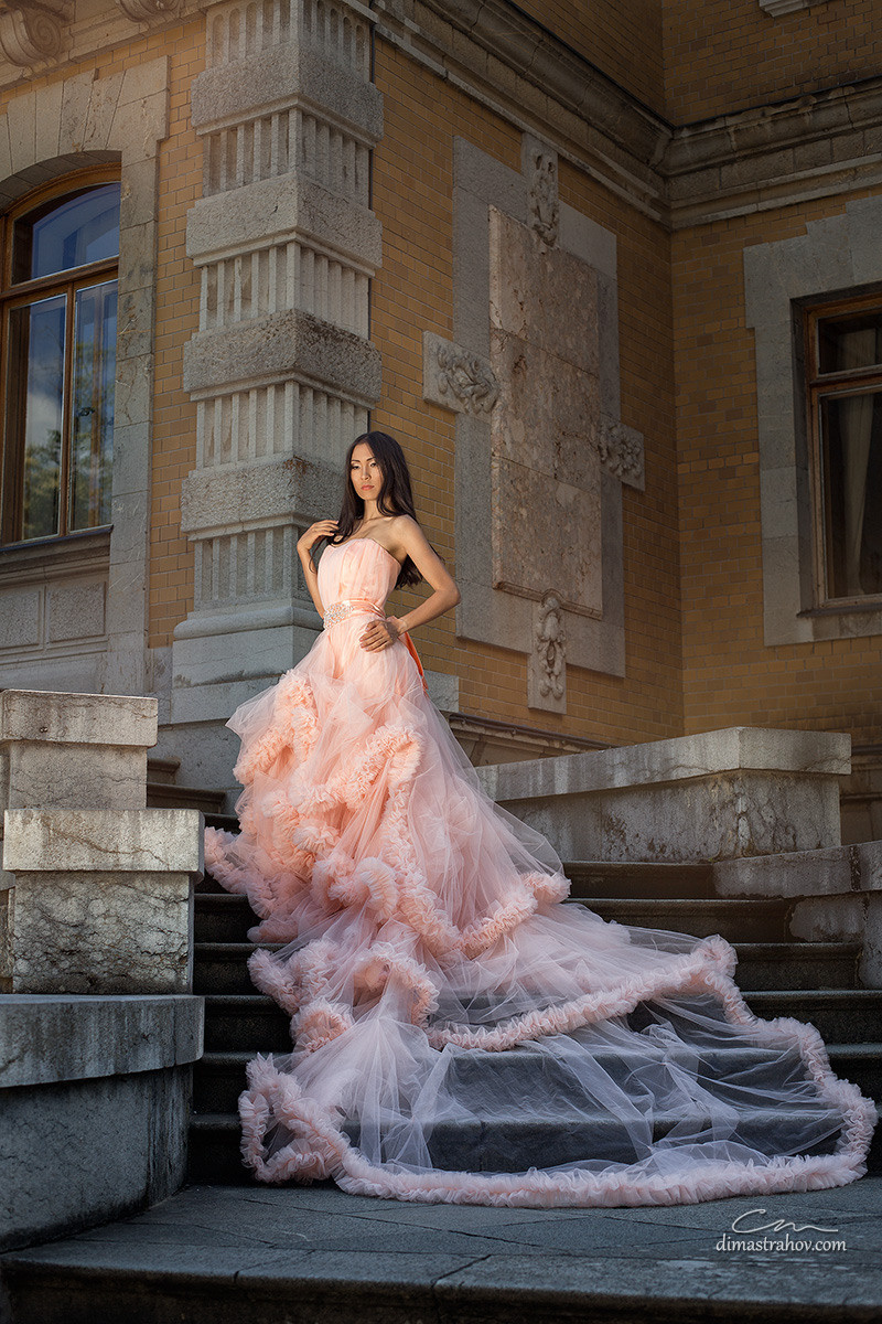 Фотосессия в  платьях в Крыму. Женская и детская фотосессия. Свадебный фотограф, фотосъемка в Крыму, Севастополе, Симферополе, Ялте