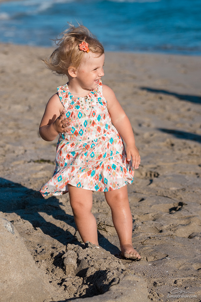 Семейная и детская фотосессия на пляже в Евпатории. Свадебный фотограф, фотосъемка в Крыму, Севастополе, Симферополе, Ялте