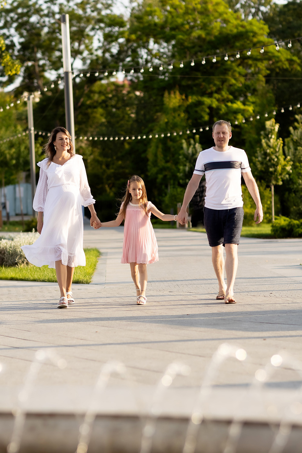 Семейная фотосессия в Севастополе на Матросском бульваре. Свадебный фотограф, фотосъемка в Крыму, Севастополе, Симферополе, Ялте